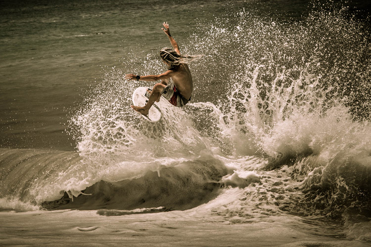 Skimboarding: the essence of the sport as captured by Dwight Mudry | Photo: Dwight Mudry
