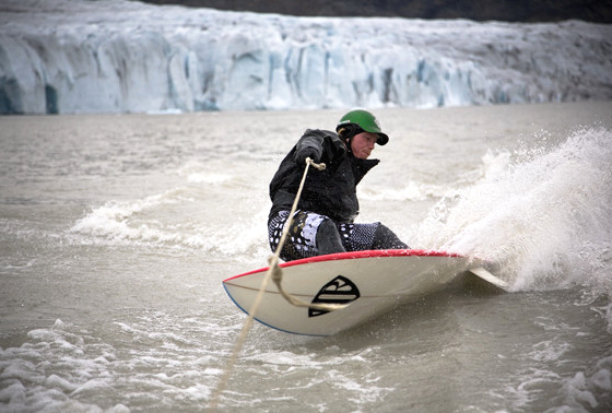 Arctic surfer: wearing a 6 mm wetsuit