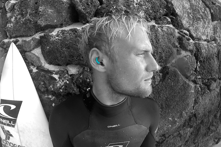 Surf ear plugs: protect yourself and avoid the surfers' ear | Photo: Surf Ears