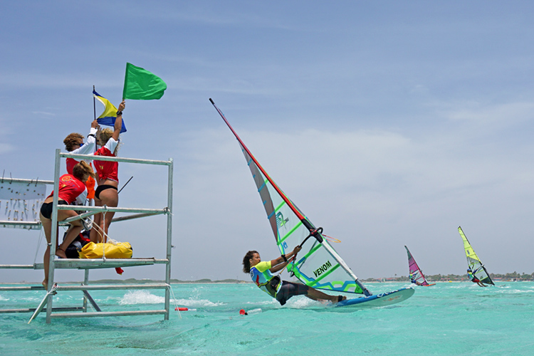 Bonaire: the Caribbean island will host a triple windsurfing event series in 2019 | Photo: Le Défi