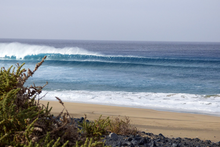 El Tubudero: where A-frame waves and barrels come to life