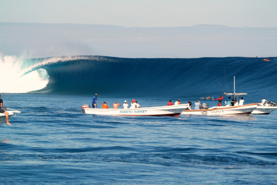 Cloudbreak: is that a wave sent by God?