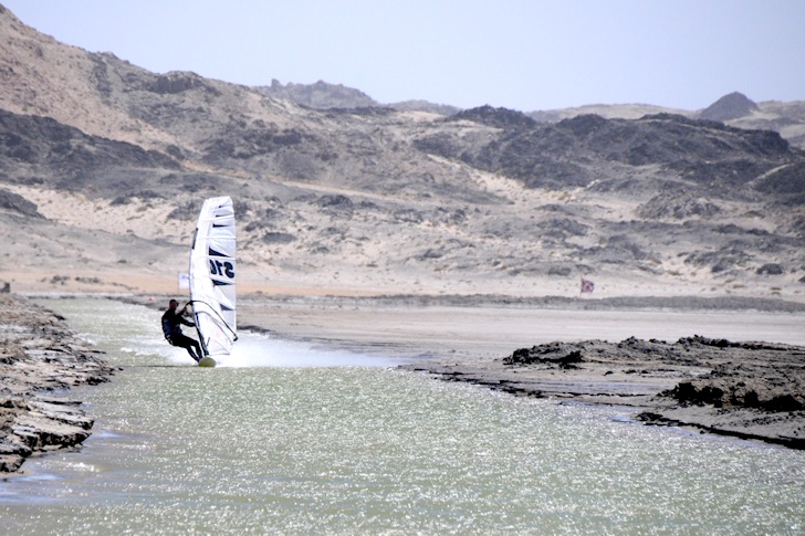Flat water spots: a windsurfing/kiteboarding highway | Photo: Luderitz Speed Challenge/Karine Terrien