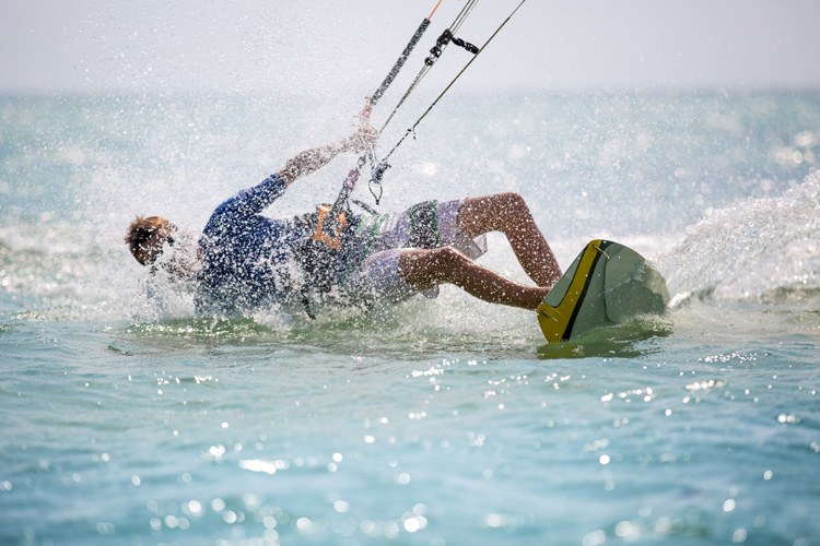 Kiteboarding: injuries are frequent | Photo: Shutterstock