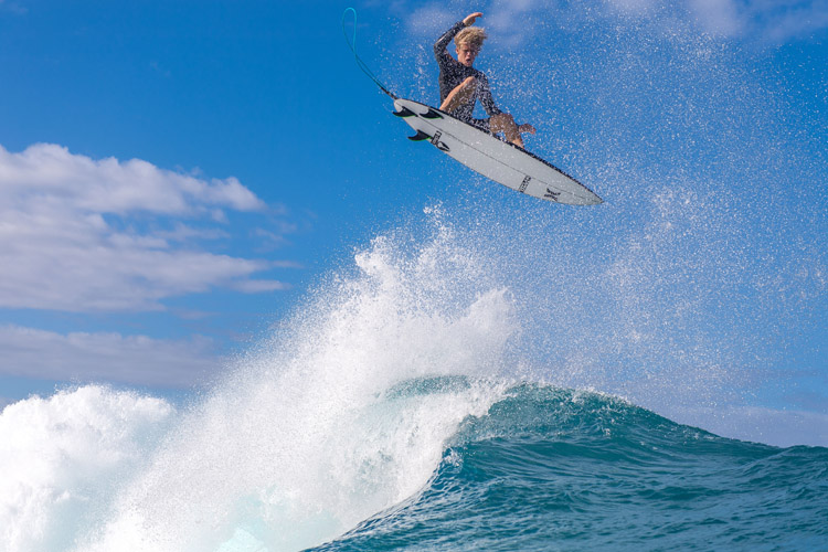 John John Florence: he excels in the air, and masters the barrel | Photo: Miller/Red Bull