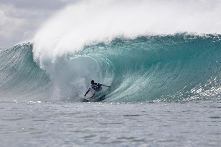 Josh Moniz: he won the Volcom Pipe Pro for the first time | Photo: Saguibo/WSL