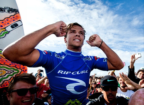 Julian Wilson: he smiled at the Rip Curl Pro Portugal 2012