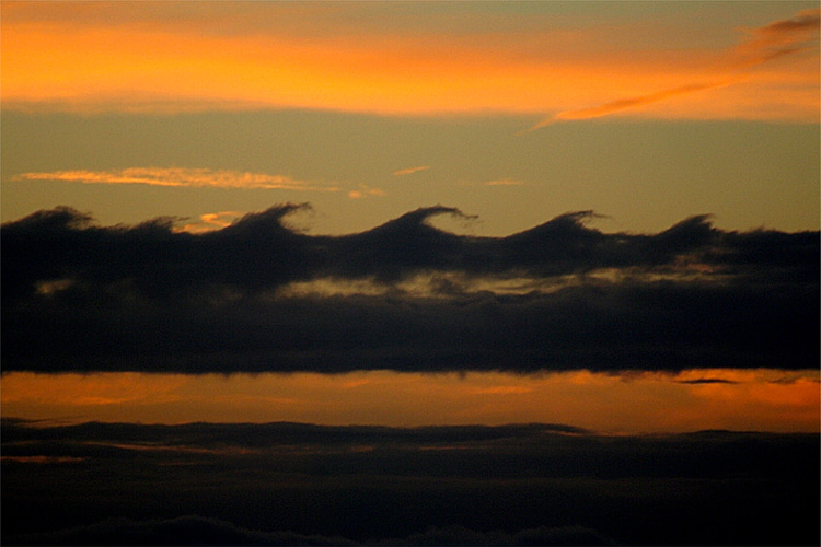 Kelvin-Helmholtz: clouds that look like breaking waves | Photo: Creative Commons