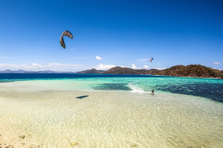 Philippines: turquoise waters and steady winds | Photo: 250K Kite Camp