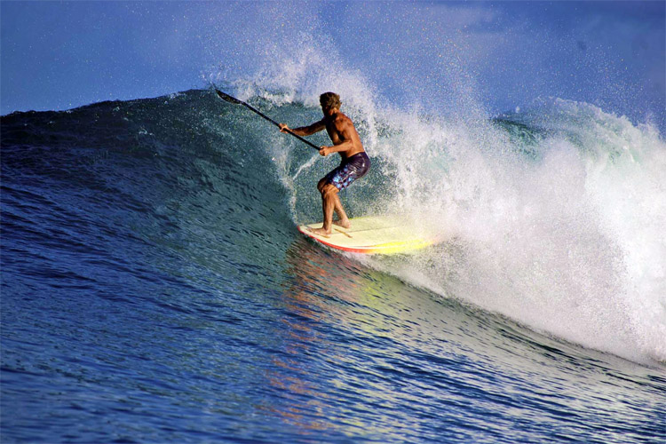 Laird Hamilton: he loves stand-up paddleboarding | Photo: LairdHamilton.com