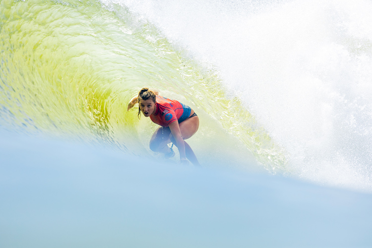 Lakey Peterson: a powerful performance in California's ultimate wave pool | Photo: Miers/WSL