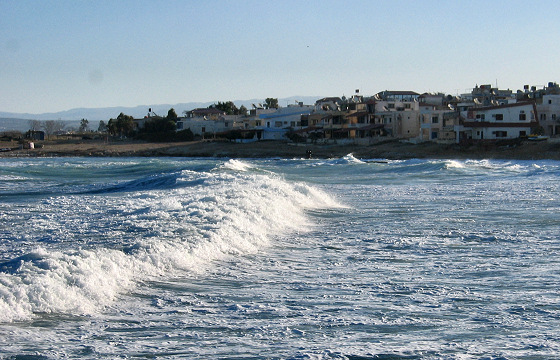 Latakia: surfing is possible in Syria | Photo: Motley Planet