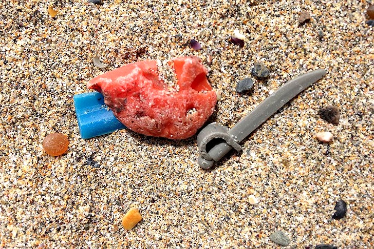 Lego: washing up in Cornwall since 1997 | Photo: Lego Lost At Sea