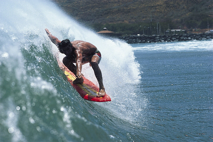 Herbie Fletcher: optimizing the curl at Maalaea Freight Trains in 1976 | Photo: Art Brewer