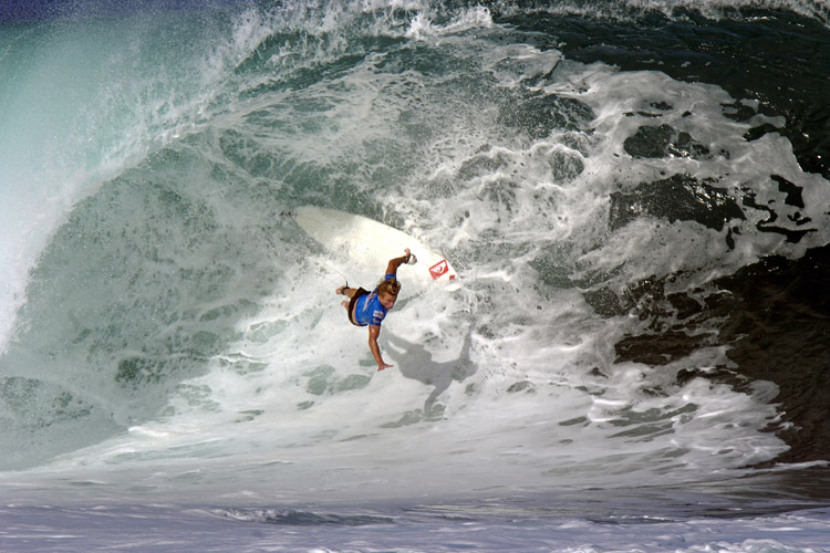 Nosediving: it happens to every surfer and always results in wipeouts | Photo: Shutterstock