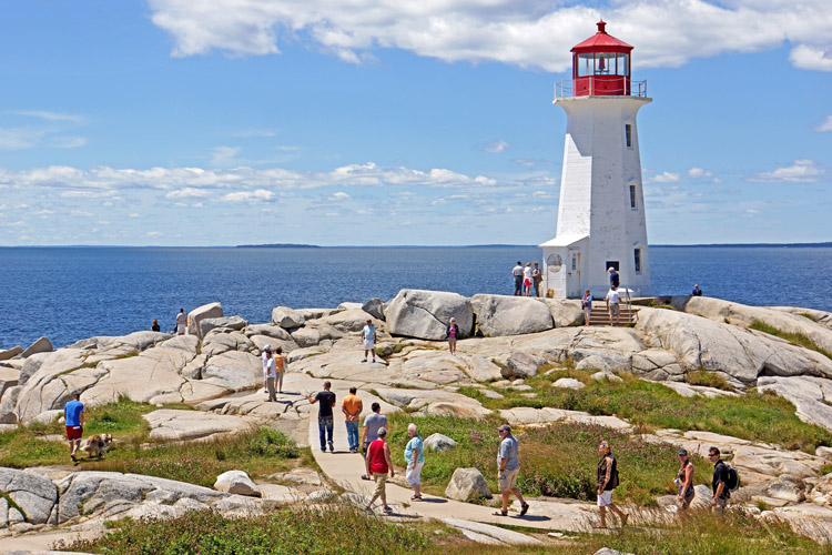 Peggy's Cove Lighthouse: one of the most photographed structures in Atlantic Canada | Photo: Jarvis/Creative Commons