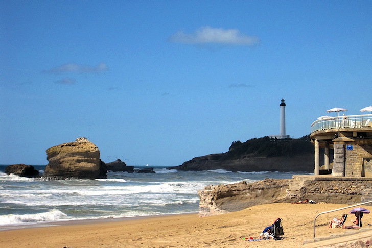 Biarritz, France: tasty croissants and consistent surf