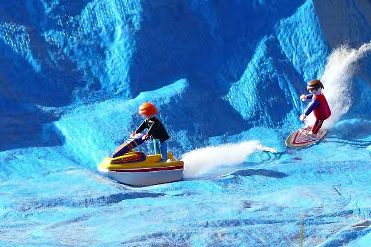 Perfect Holiday: Playmobil surfer getting pitted with jet ski assist