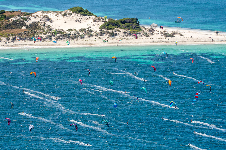 2019 Red Bull Lighthouse to Leighton: 138 kiteboarders racing in choppy waters | Photo: Peta-Anne North