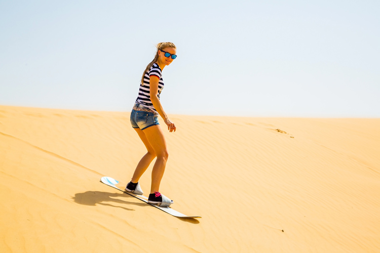 Sandboarding: ride the highest dunes in the world | Photo: Shutterstock