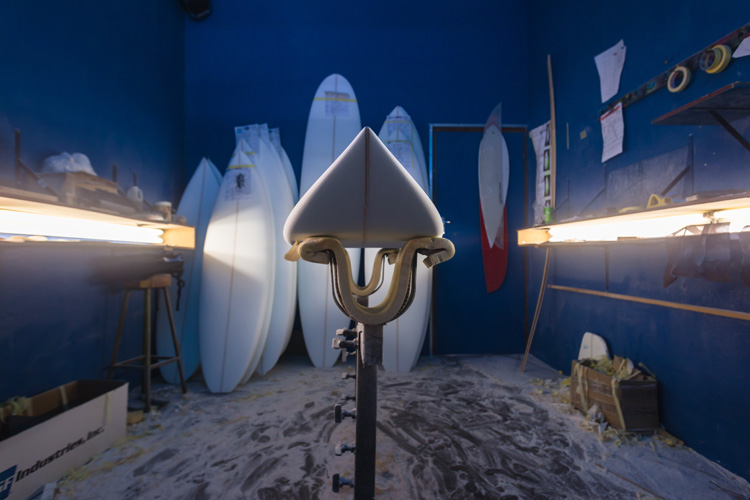 Surfboards: polyurethane foam still is the most popular core material in the world | Photo: Shutterstock