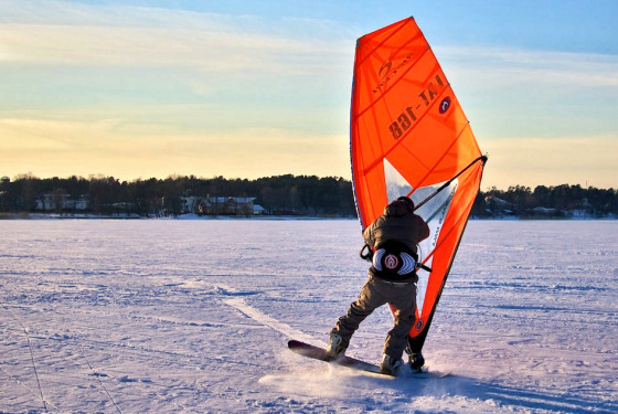 Snow windsurfing: a special snowboard by Krisjanis Tutans