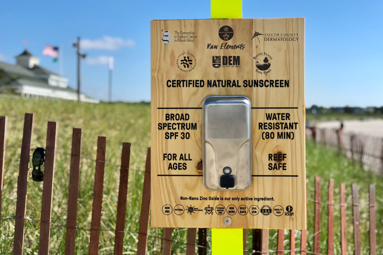 Sunscreen dispensers: Rhode Island is offering complimentary sunscreen stations at our public recreation facilities | Photo: Raw Elements