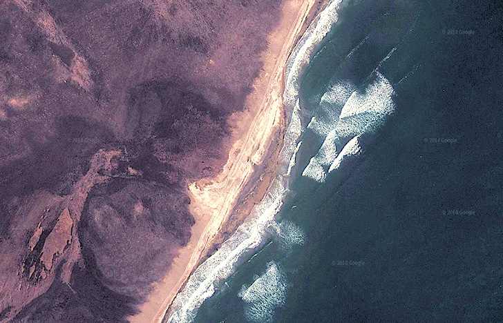 North Korea: plenty of surf near river mouths