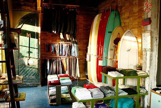 Surf shops: still a good business | Photo: Mollusk Surf Shop