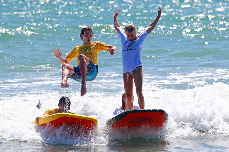 2019 Tandem Boogie Board Competition: judges wanted to see innovative tricks and wacky stunts | Photo: San Clemente Ocean Festival