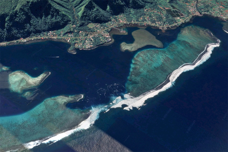 The End of the Road: a South Pacific reef pass that produces life-threatening waves