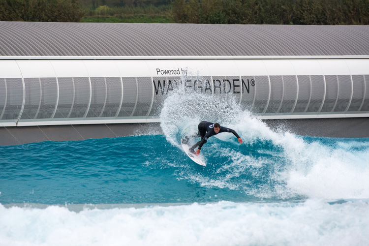The Wave: Bristol: this surf lagoon produces 1,000 waves per hour | Photo: Wavegarden