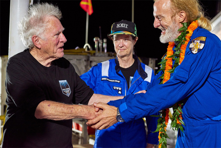 Victor Vescovo (right): the businessman is also a passionate undersea explorer | Photo: The Five Deeps Expedition