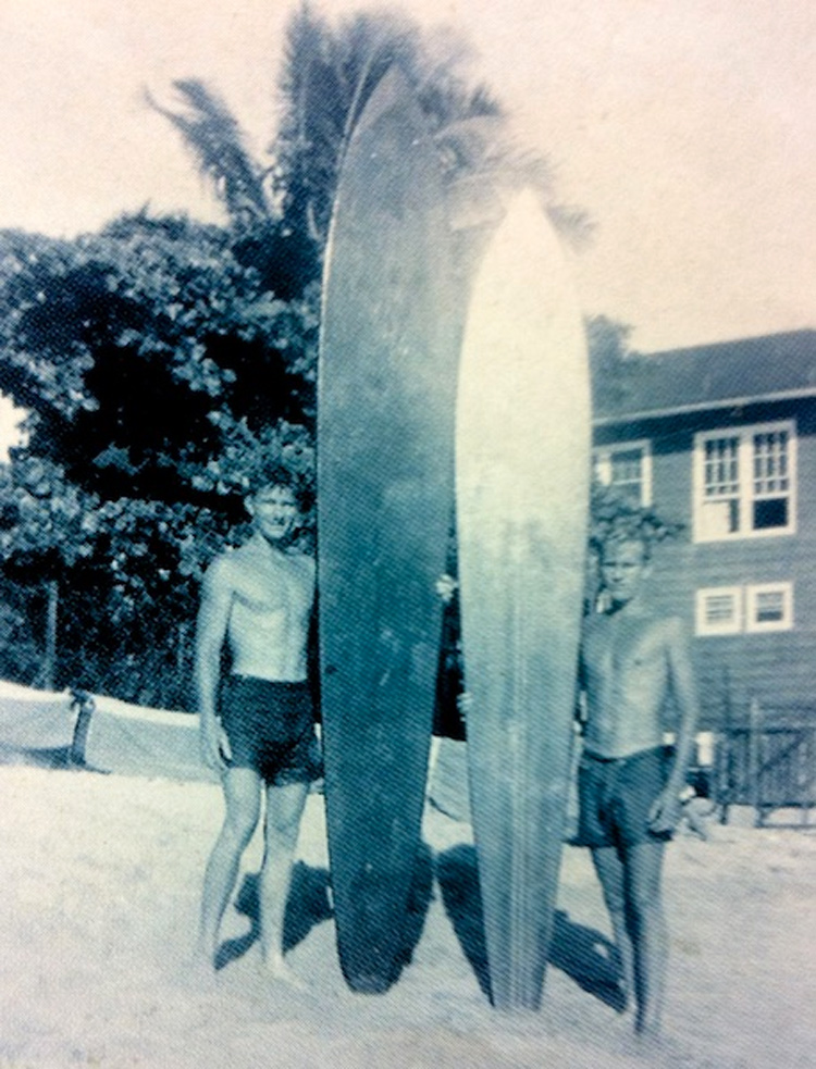 Wally Froiseth (left) and Dickie Cross (right): big wave surfing pioneers | Photo: EOS