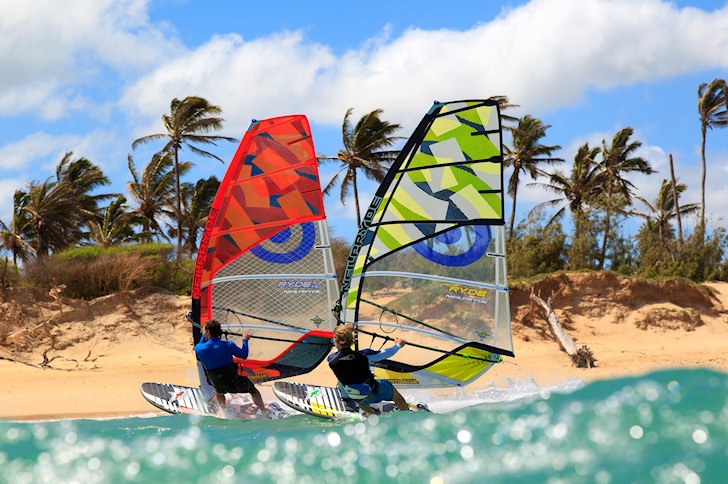 Windsurfing: learn how to eat and drink well | Photo: Neil Pryde