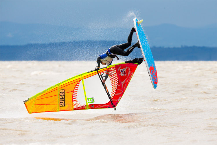 Windsurfing: good for your health, good for your soul | Photo: Carter/PWA
