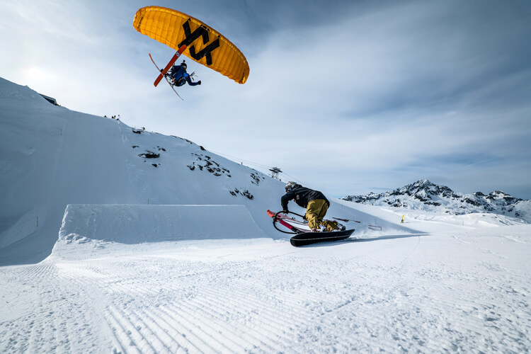 X-Project: windsurfing, kiteboarding and snowboarding in the snowy mountains of Engadin | Photo: Quattro Media