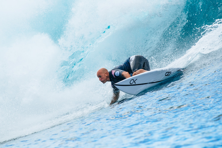 Hip replacement surgery: a very common procedure within competitive or highly-active surfers | Photo: WSL