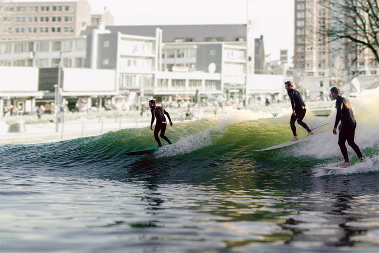RiF010: the Rotterdam wave pool can generate 1.5-meter high waves | Photo: RiF010