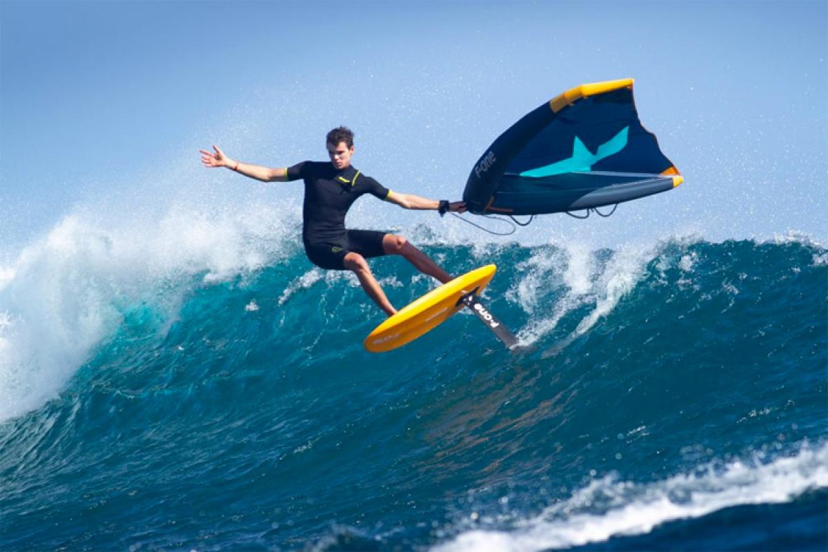 Surfing Handheld Flying Wing Lightweight Inflatable Surfboard Kite for Water Sports Surfing Equipment 