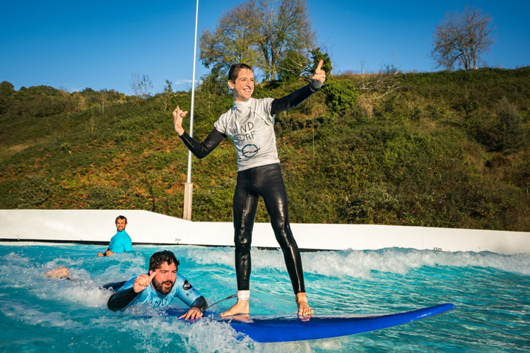 Adaptive surfing: wave pools are the perfect environment | Photo: Wavegarden