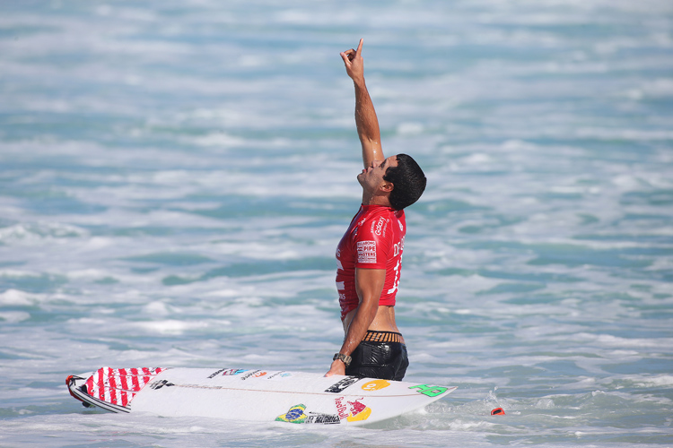 Adriano de Souza: he won his first ever World Surf League title | Photo: Masurel/WSL