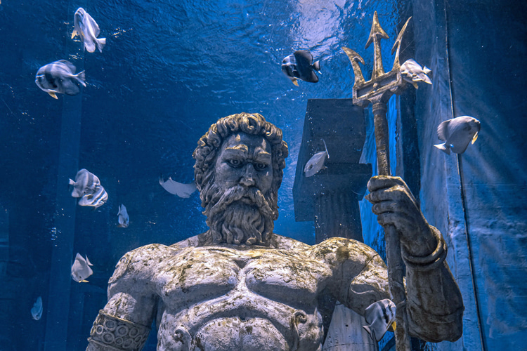 Atlantis: the tale of the lost city continues to captivate, representing our collective fascination with lost civilizations and hidden knowledge | Photo: Su/Creative Commons