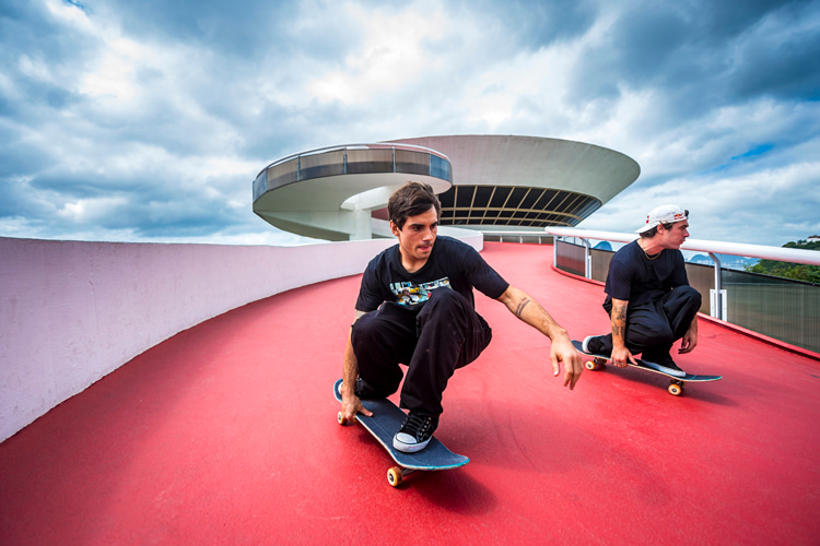 Pedro Barros and Murilo Peres: the duo rode the most iconic buildings in Brazil | Photo: Red Bull