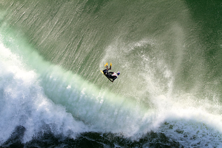 Bodyboarding: why do you ride a wave prone? | Photo: Nunes/Red Bull