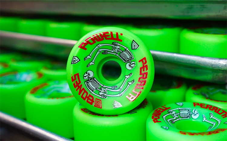 Bones Wheels: the first featuring double radial wheels