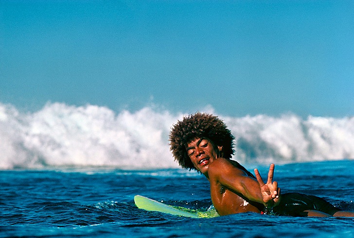 Montgomery 'Buttons' Kaluhiokalani: the peaceful surfer | Photo: Jeff Divine