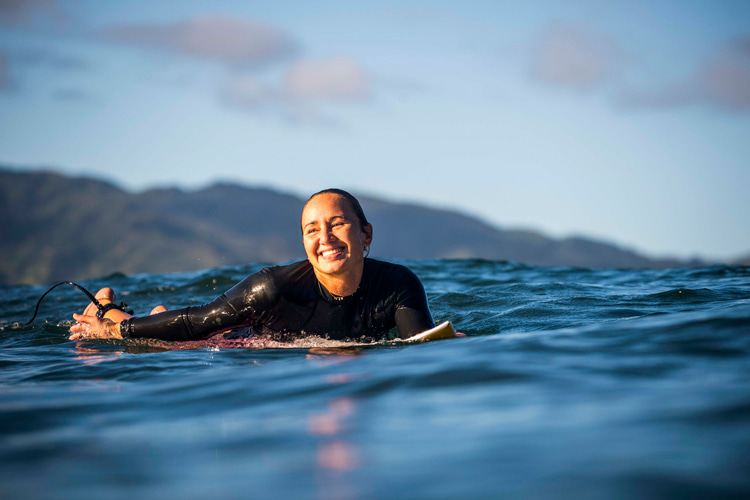 Carissa Moore: a generous, genuine and selfless woman in and out of the water | Photo: Red Bull