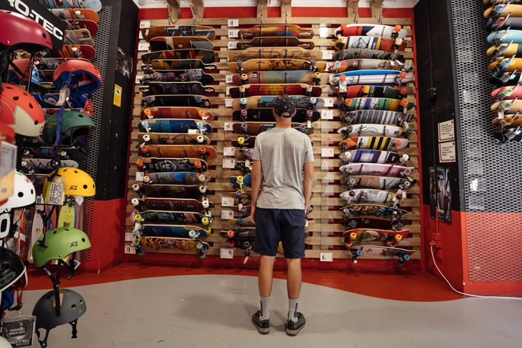 Complete skateboards: pre-built skateboards are an excellent option for beginner skaters | Photo: Shutterstock