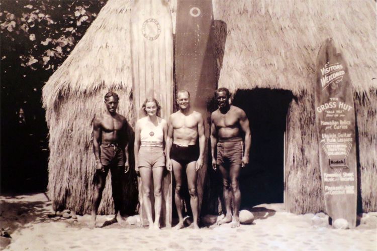 Doris Duke: the American tobacco heiress fell in love with surfing in the 1930s in Hawaii | Photo: Creative Commons